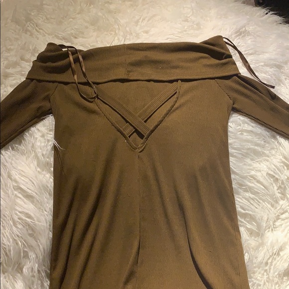 She + Sky Off the shoulder brown dress - Picture 5 of 6